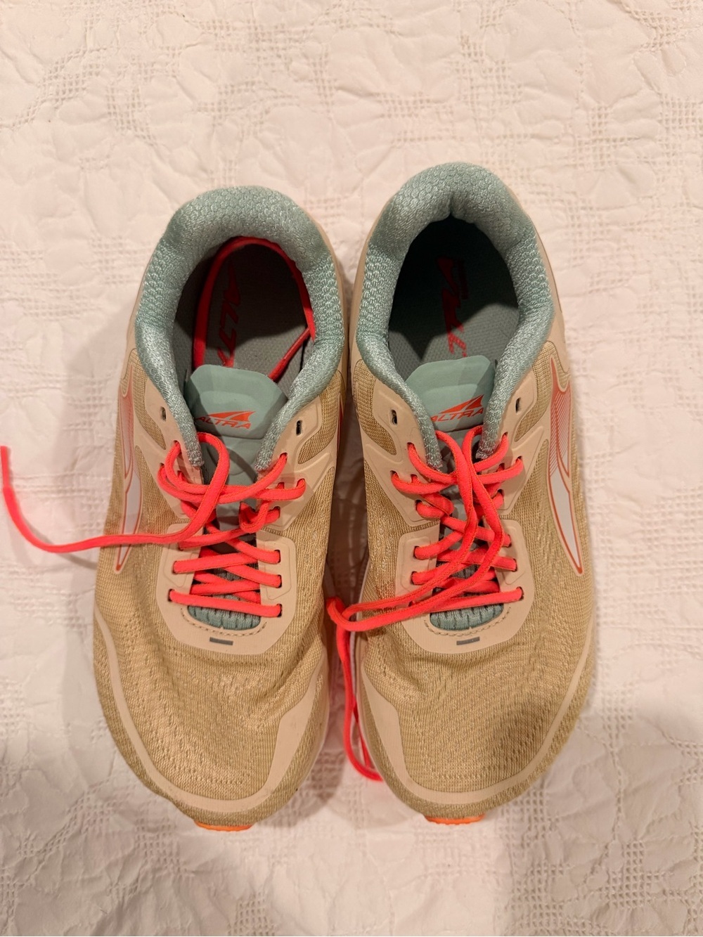 Altra Women's Beige Athletic Shoes with Coral Laces - Picture 5 of 8